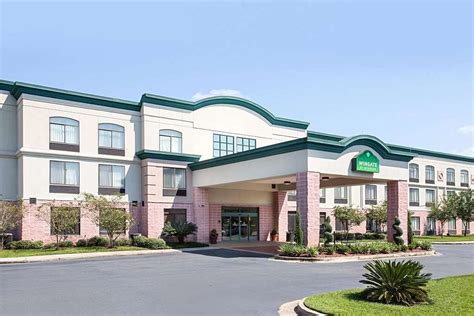Top Hotels in Prichard, AL .